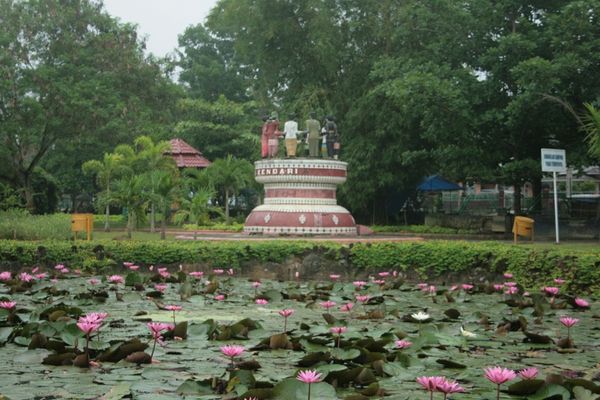 Dari Berbagai Sudut di Kendari Dari Berbagai Sudut di Kendari