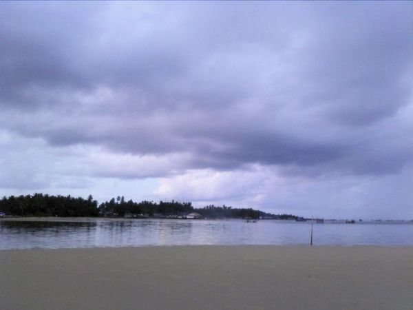 Pantai Stress, Tempat Melepas Stress Warga Ranai