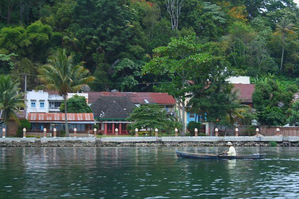 Perjalanan Tomok - Prapat