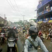 Tumpukan Sampah Ciputat yang Menggila 