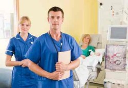 Bidan, Perawat & Semua Tenaga Kesehatan Harus Punya Izin Praktik