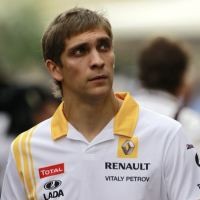 Petrov Diminta Renault Pindah ke Inggris