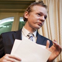 Demi Keselamatan, Julian Assange Dipindah ke Unit Isolasi Penjara London