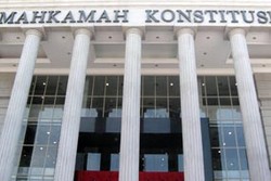 Pengamat Hukum Sayangkan KY Tak Bisa Sentuh Hakim MK