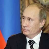 Vladimir Putin Kecam Penahanan Pendiri WikiLeaks