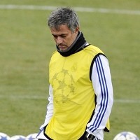 Madrid Krisis Bomber, Mourinho Bingung