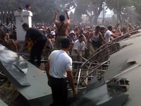 Demo Perangkat Desa Ricuh