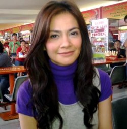 Cut Tari & Suami Ingin Kembali Hidup Normal