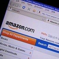 Situs Amazon Digempur Pendukung WikiLeaks