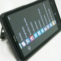 Desain Ponsel Windows Mini-Cinema