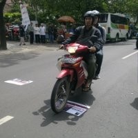 Ariel, Luna dan Tari Dilindas Ban di PN Bandung