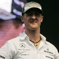 Schumi Tak Menyesal Comeback