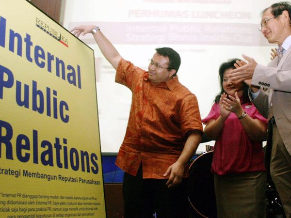 Buku Strategi Internal PR Diluncurkan