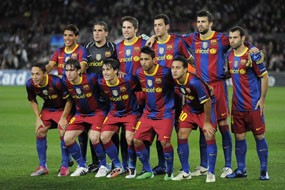 Cruyff Kritik Barca Soal Sponsor