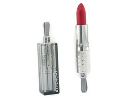 Bibir Seksi Dengan Efek Glossy Ala Givenchy