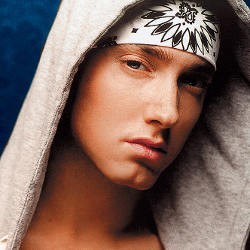 Eminem Kembali ke Layar Lebar