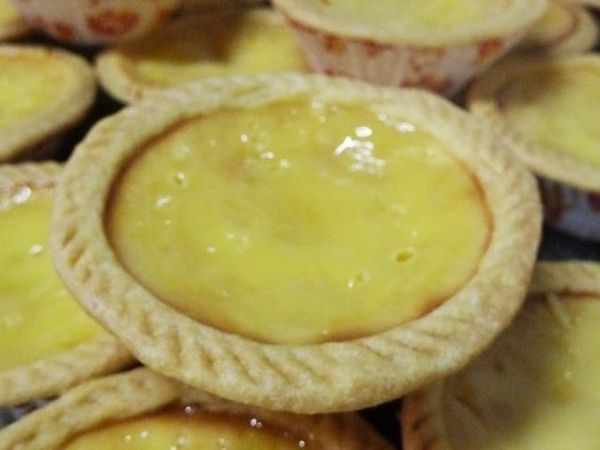 Mengintip Pembuatan Pie Susu Bali