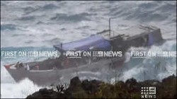 Korban Tewas Akibat Kapal Pencari Suaka Pecah di Christmas Island Jadi 28 Orang