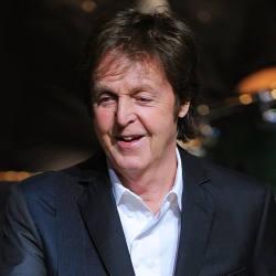 Paul McCartney Kampanye Selamatkan Klub Legendaris di Inggris