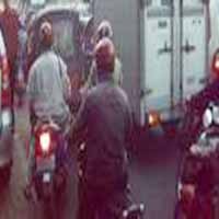 Mohon Buka Kembali Lampu Merah WTC Mangga Dua