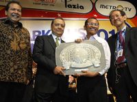 Dahlan Iskan Raih Marketer of The Year Indonesia