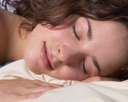 Mengenal Kepribadian Seseorang Dari Posisi Tidurnya