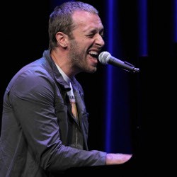 Lagu Chris Martin Masuk Nominasi Oscar