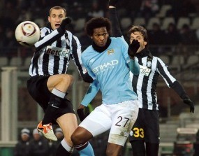 Imbangi Juve, City jadi Juara Grup