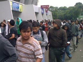Pengantre Tiket Berdatangan Sejak Pagi