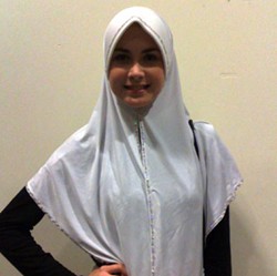 Saya Arumi, Sampai Saat Ini Belum Mau Bertemu Orangtua