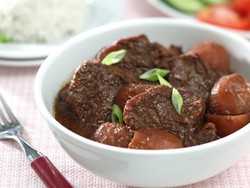 Resep Daging: Semur Betawi