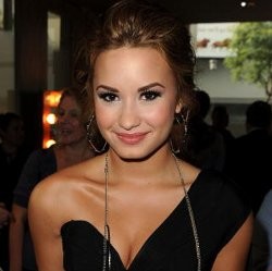 Demi Lovato Anggap Isu Video Seks Menjijikan