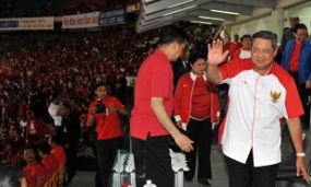 SBY Ingin Nonton Final