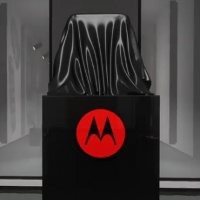 Tablet Honeycomb Motorola Sindir iPad dan Galaxy Tab