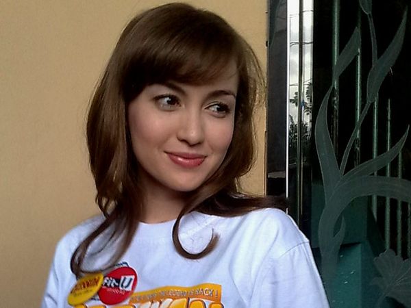 Rianti Cartwright Kembali Main Film