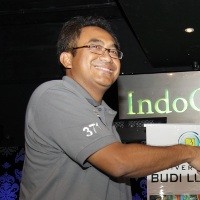 Kasih Hanggoro Siap Hadapi Rally Dakar 2011