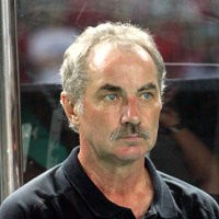 Cerita Cangkok Ginjal Alfred Riedl