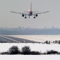Salju Mulai Reda, Penerbangan Eropa Berangsur Pulih