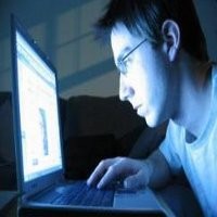 28% Orang Tak Bisa Hidup Tanpa Akses Internet Cepat  