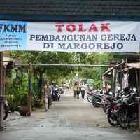 Pendirian Gereja di Margorejo Ditolak Warga