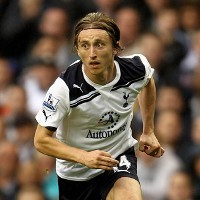 Modric Buruan Utama Chelsea