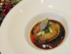 Foie Gras Ravioli Lezat di Malam Natal