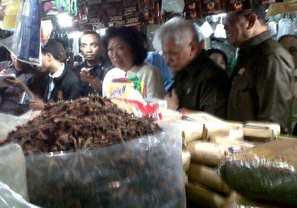 4 Menteri Turun ke Pasar