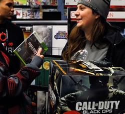 Activision: Call of Duty Seperti Facebook