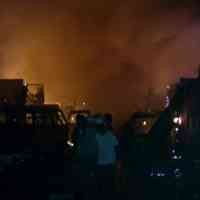 Api yang Mengamuk di Pasar Loak Bisa Dikuasai 