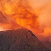 Bromo Kembali Menggeliat, Warga Tengger Gelar Istighosah