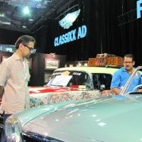 Menlu Senang Yang Tua dan Sering Mogok