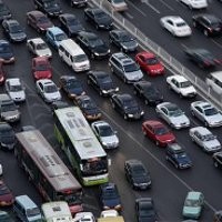 Jakarta Belum Mau Batasi Mobil Seperti di Beijing  