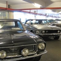 Ayo Nego Mobil Mustang di OICC Show