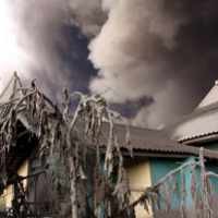 PLN Padamkan Listrik, Warga Sekitar Bromo Kembali Hidup di Kegelapan